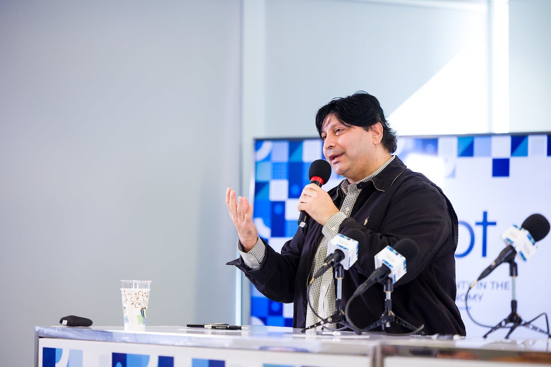 Thinktank7-slideshow-min